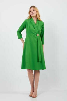 Yeşil Broşlu Elbise - 2