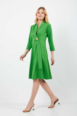 Yeşil Broşlu Elbise - 8